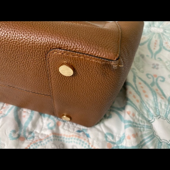 Michael Kors Purse - Picture 6 of 8